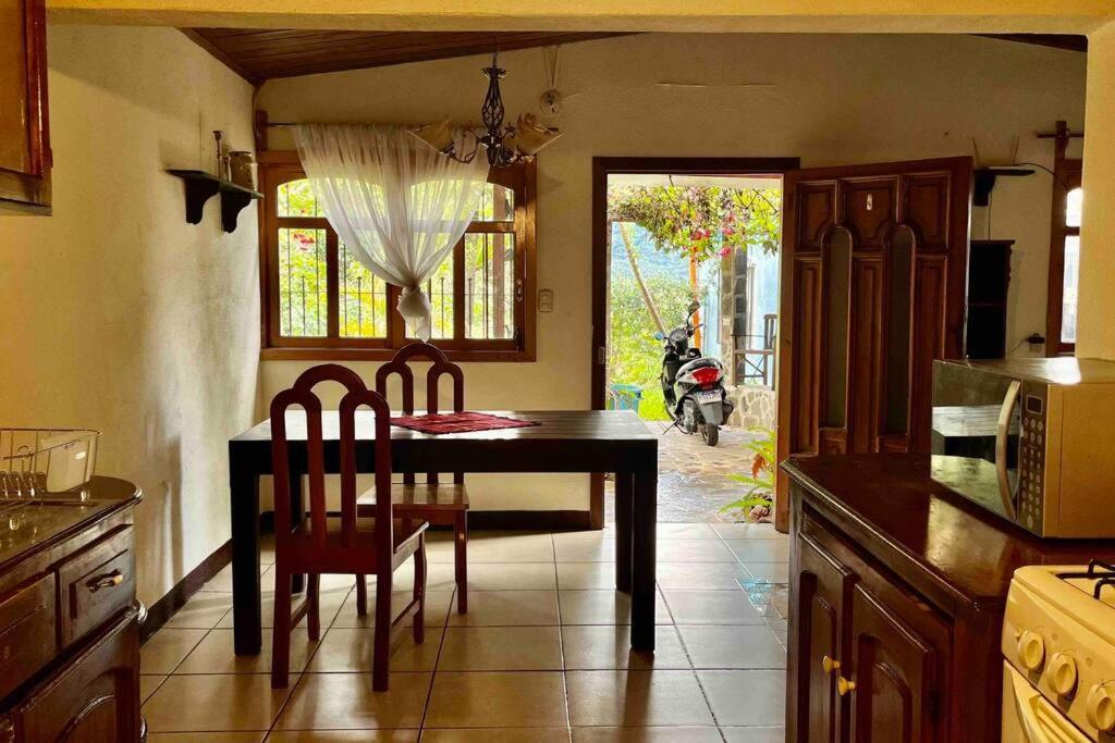 Casa I'X Leilighet San Juan La Laguna Eksteriør bilde